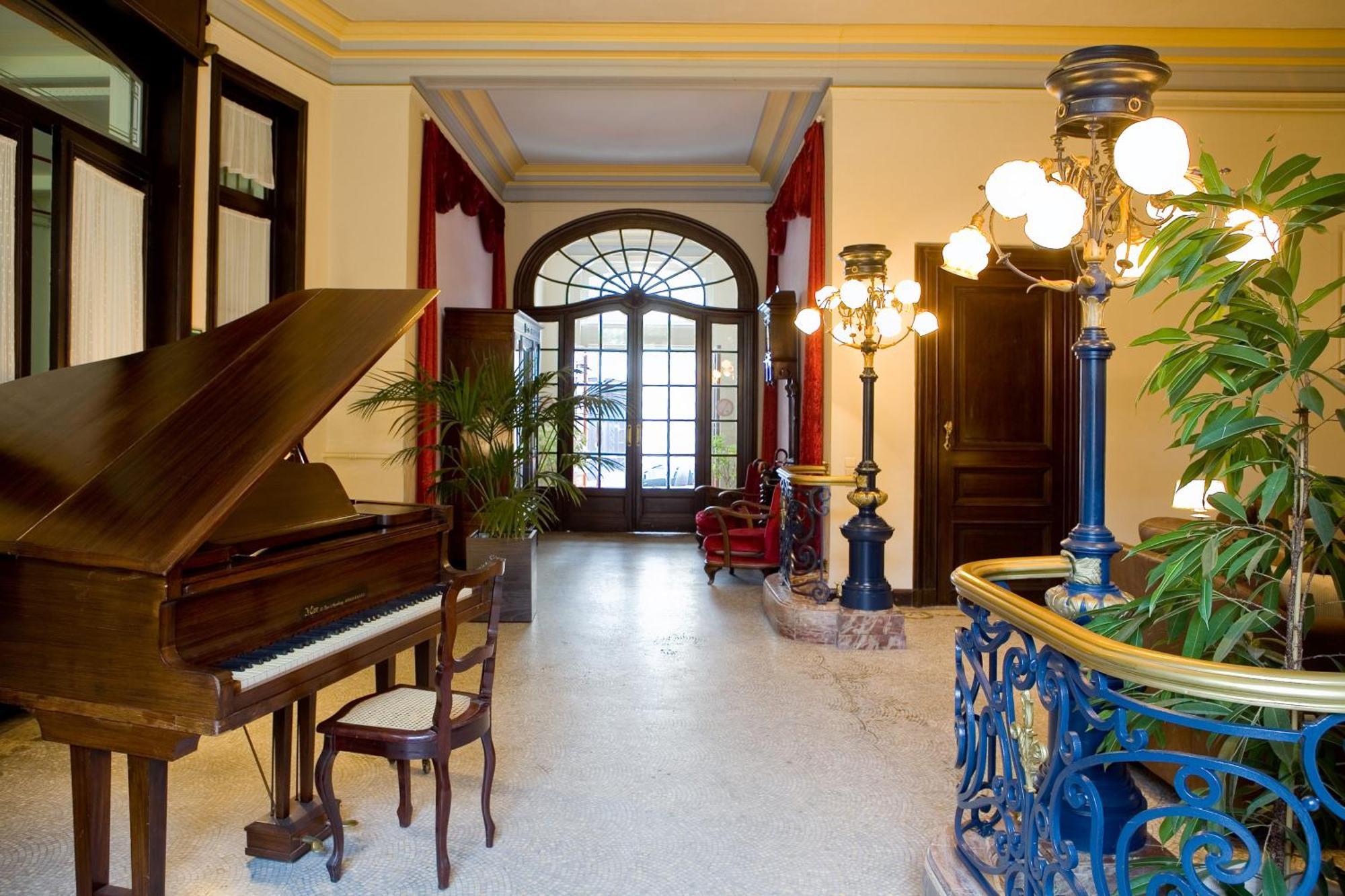 Charme Hotel Hancelot خنت المظهر الداخلي الصورة