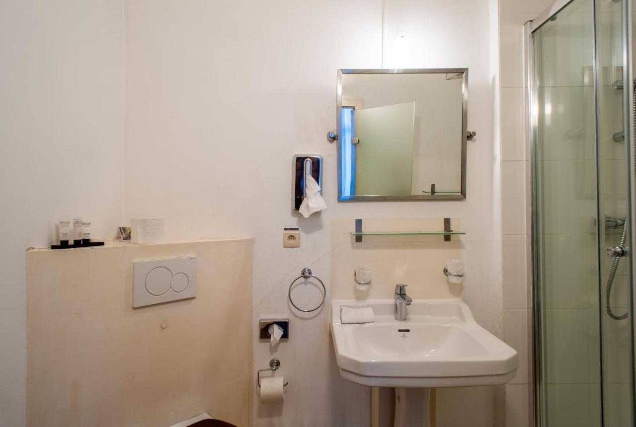 Charme Hotel Hancelot خنت المظهر الخارجي الصورة